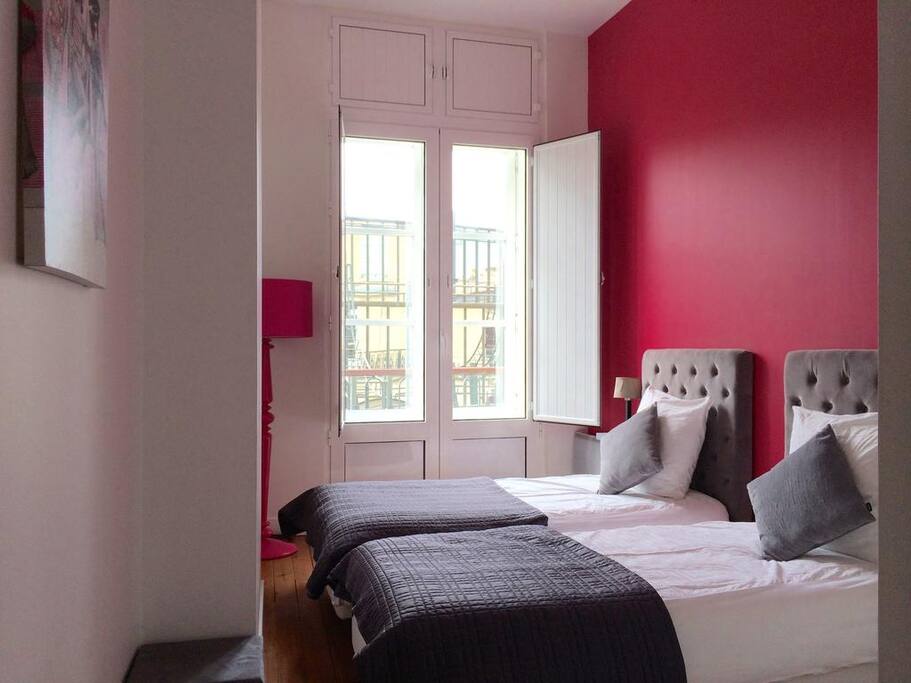 Chambre 2 : Deux lits en 90 cm