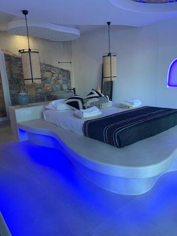 INFINITY ART VILLA gallery image 4