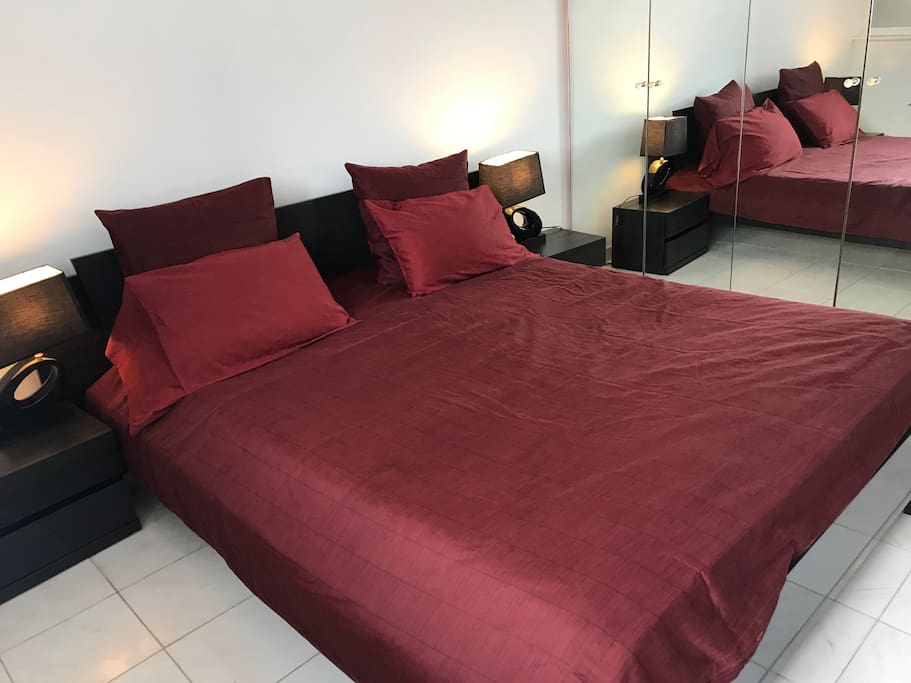 Double bed, ideal for a couple