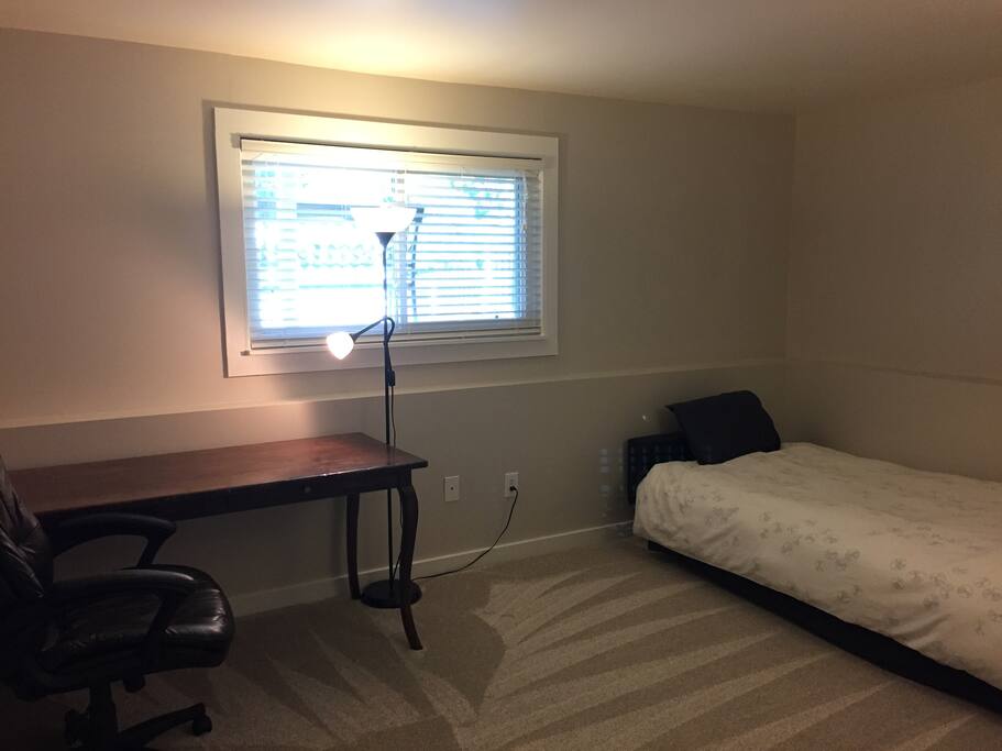 Private bedroom
