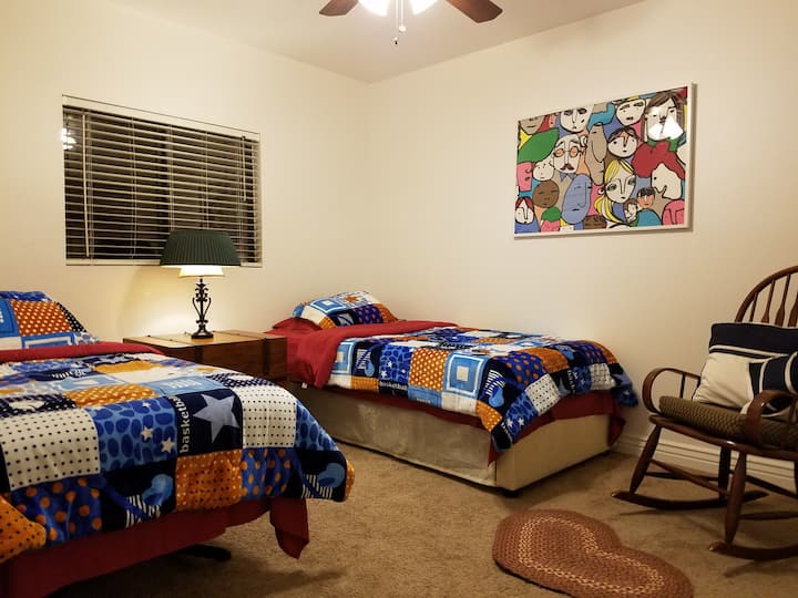 غرفة النوم 1