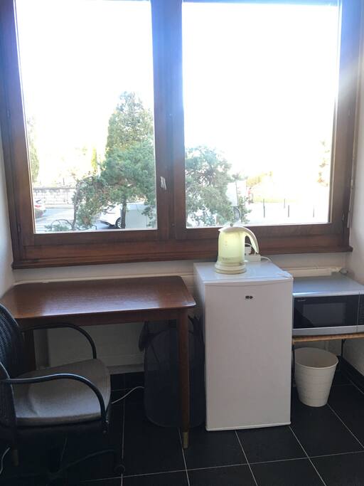Sunny independent flat