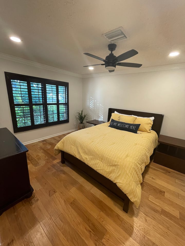 Chumba cha kulala cha 2 na kitanda cha malkia