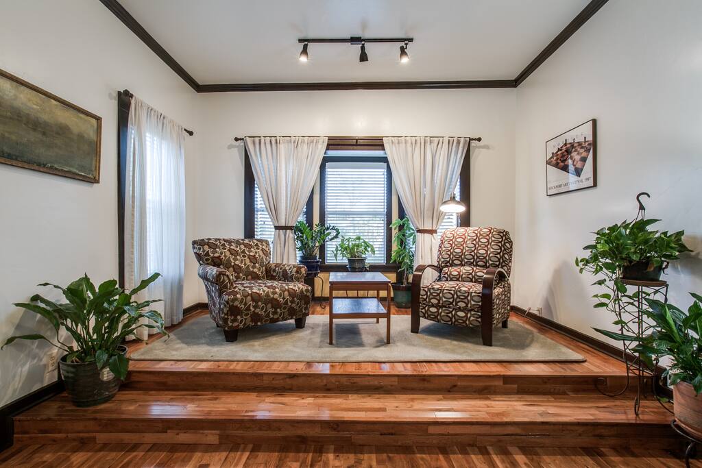 Elevated seating area