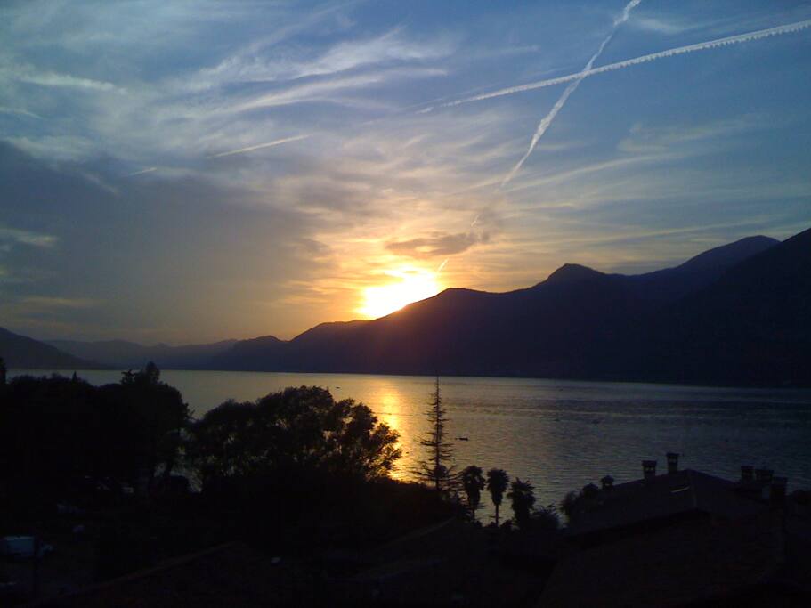 vista al tramonto dalla veranda
