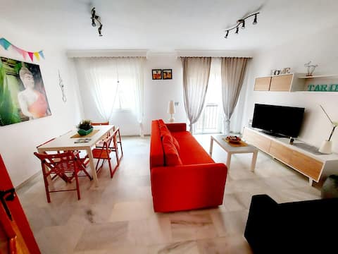 Anuncio de Airbnb popular: Duplex for 6 people with an excellent location (Wi-Fi) en Tarifa