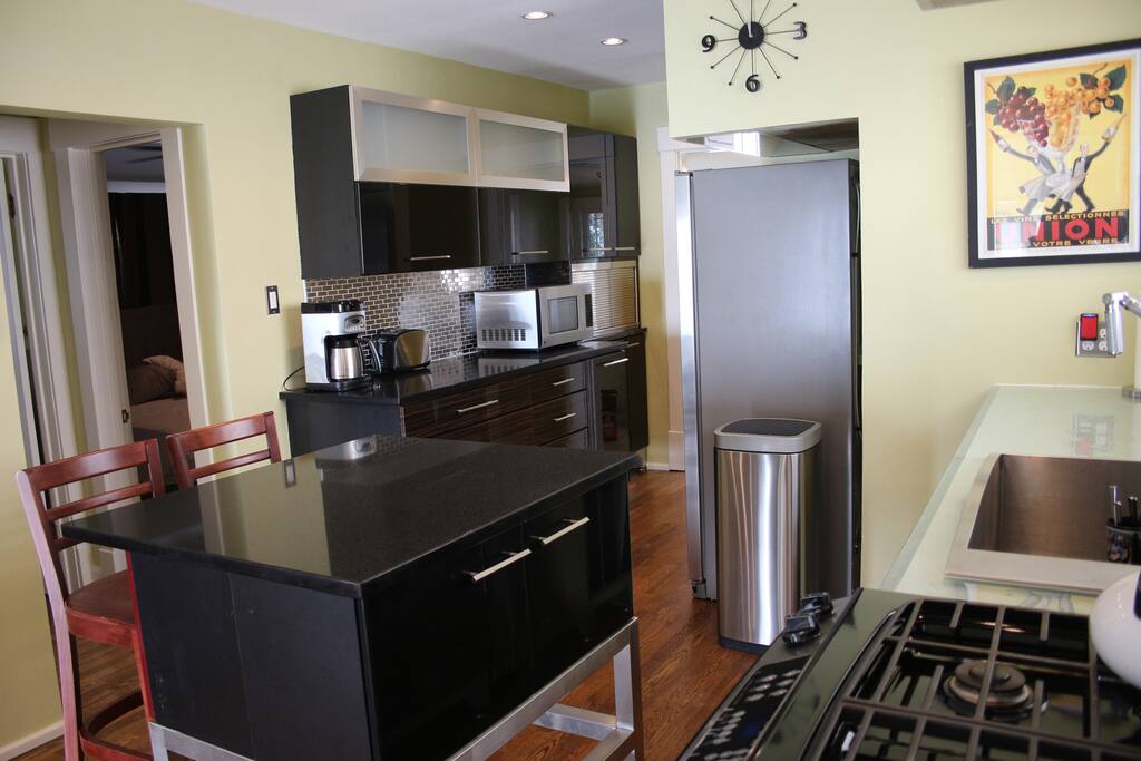 NewABQ Urban Residence Houses for Rent in Albuquerque, New Mexico