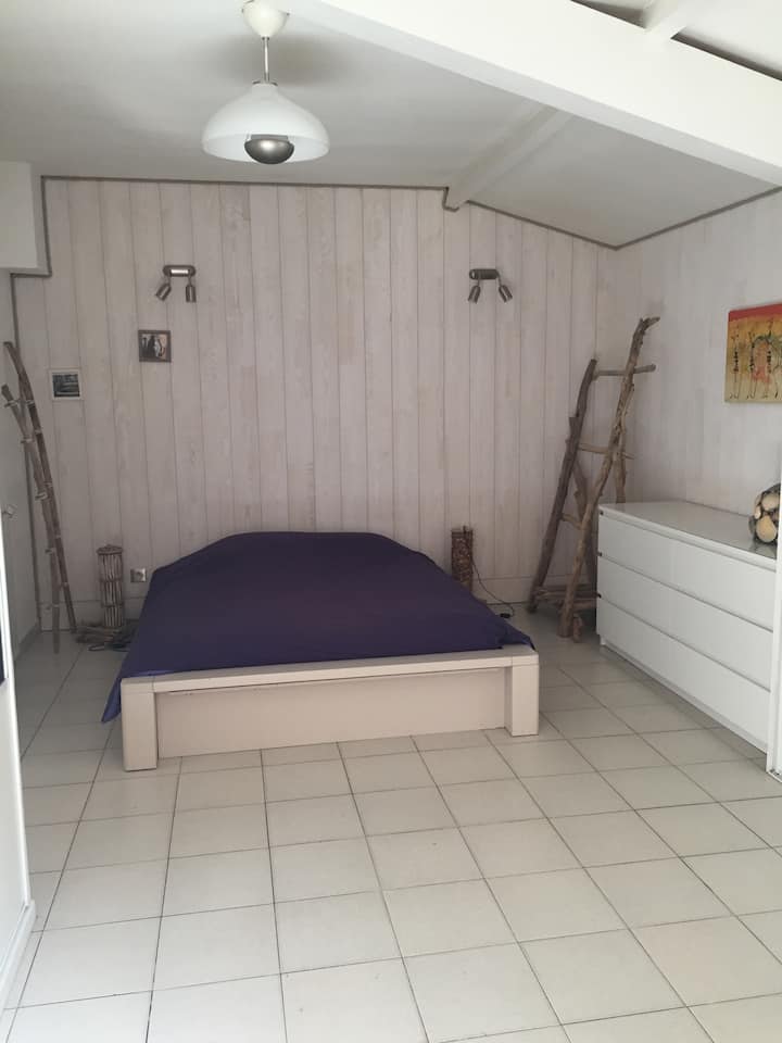 Chambre 1 RDC.