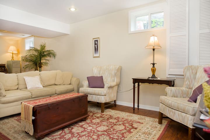 Suburban DC, Private & Secure