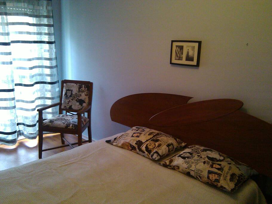 Room 2
