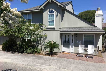 Willow Winds - Pet Friendly (No Pet Fee)