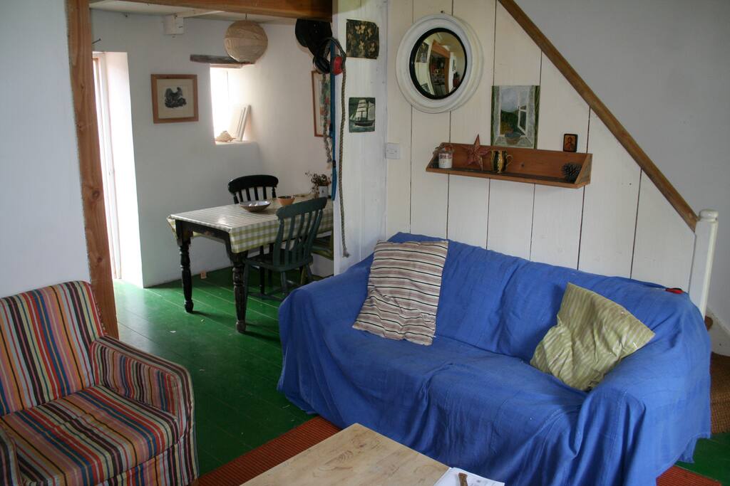 Sitting room and dining table