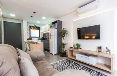 Popular Airbnb listing: HeJ - Studio303 complete and great location in Menino Deus