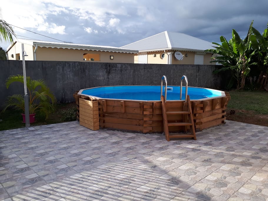 Piscine semi-enterré 1,50m