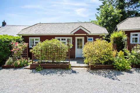 Two bedroomed holiday lodge Nr St Austell