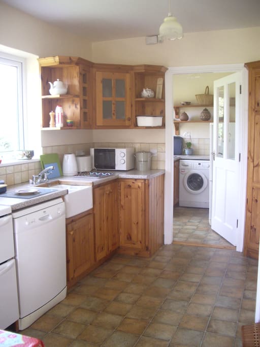 Kitchen and utility room fully equipped.