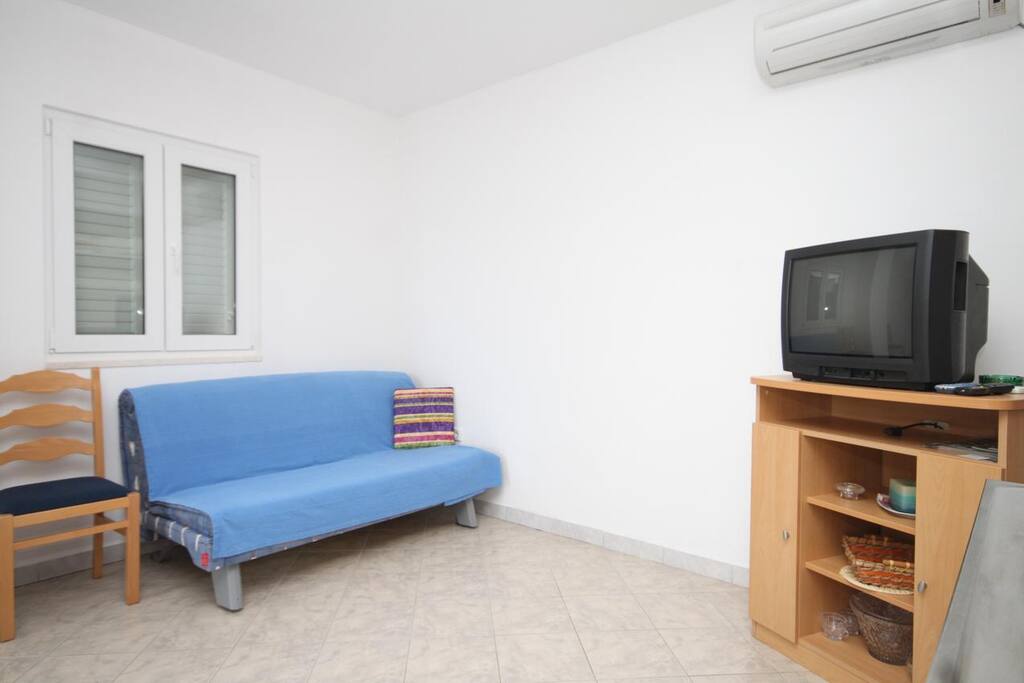 Living room, Surface: 9 m²