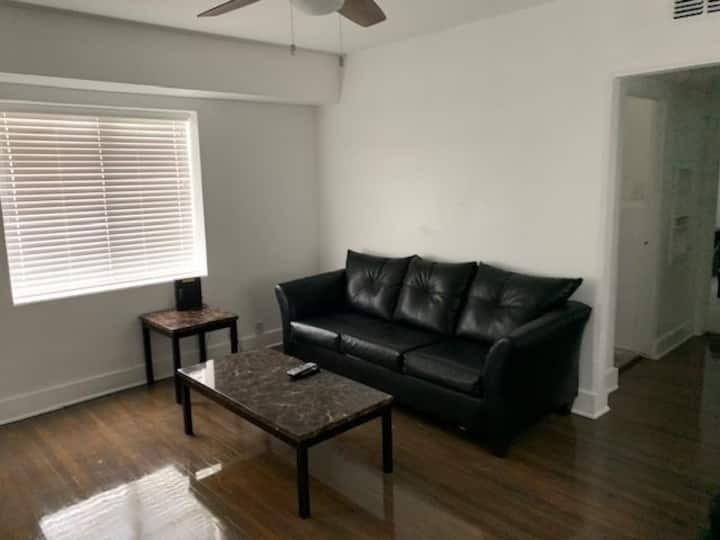 Nautical Nest- Work Retreat On Ocean Drive - Corpus Christi, TX