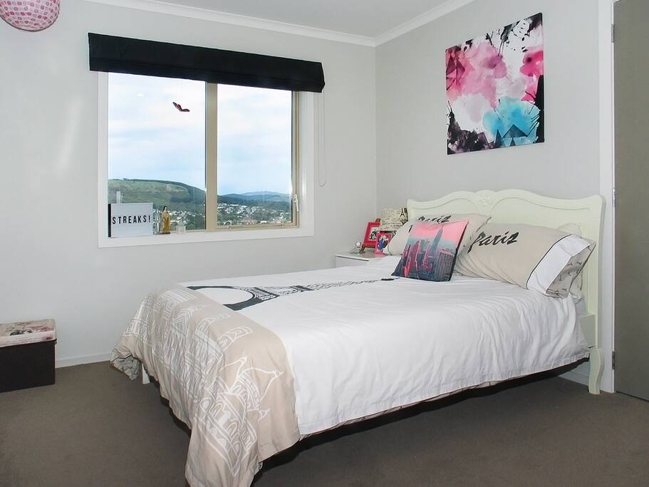 Bedroom 2 with double bed