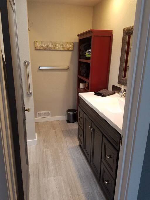 Heated tile floor for cozy comfort on crisp Colorado mornings! (Bath entrance thru Master)
