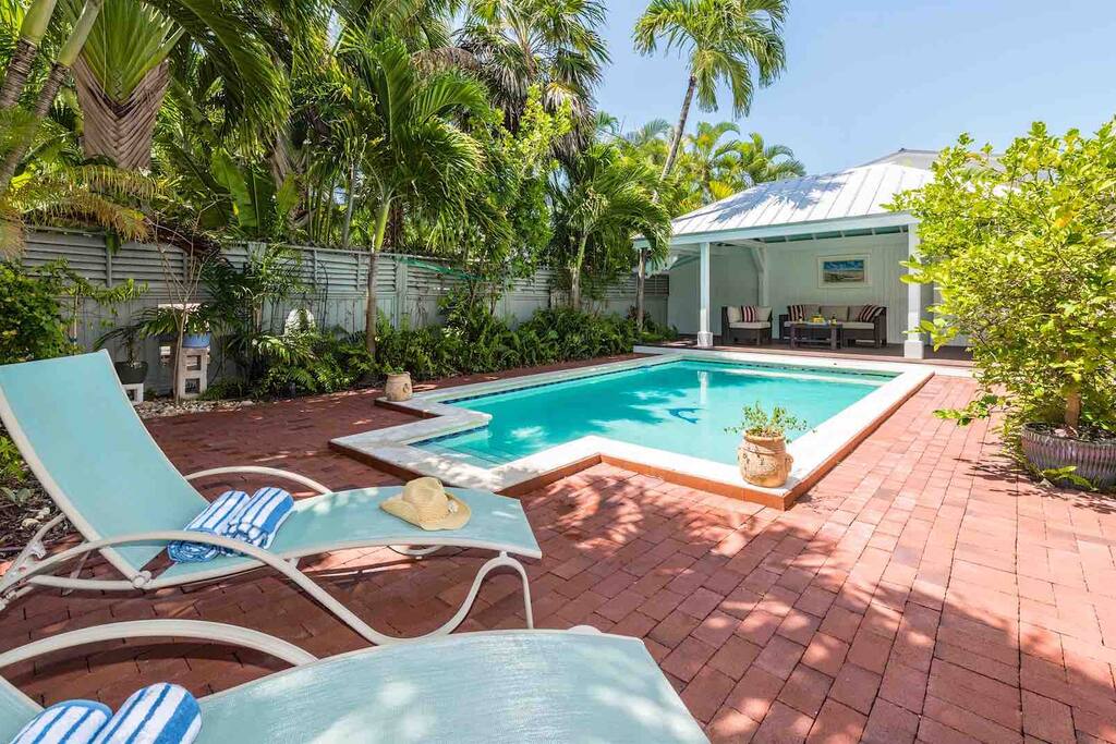 The entire back yard is fenced for complete privacy...