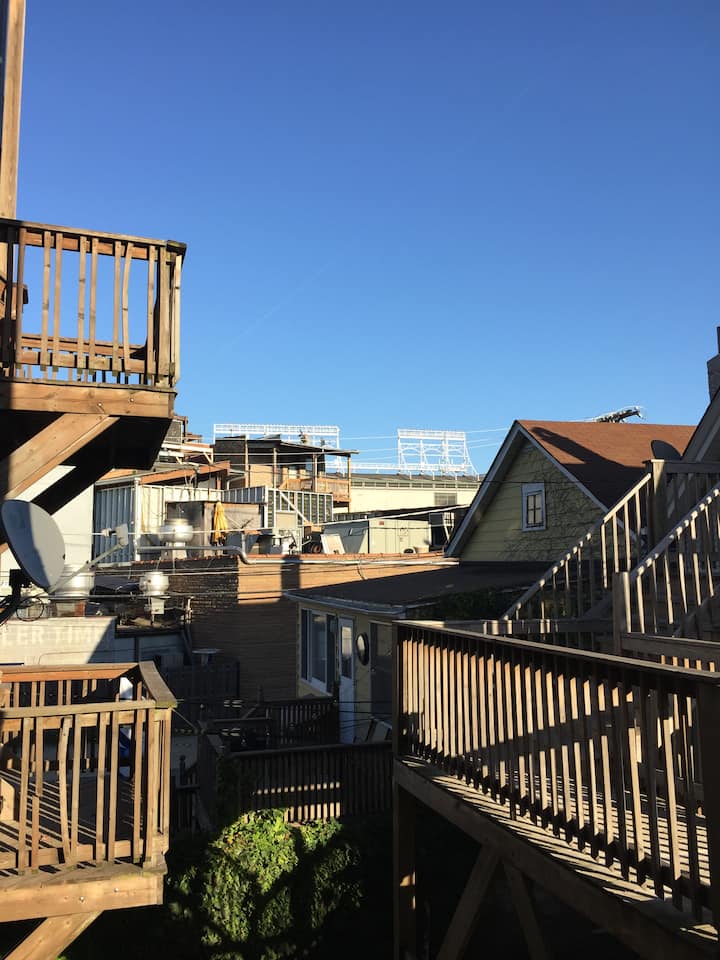 Authentic Condo steps from Wrigley Field!
