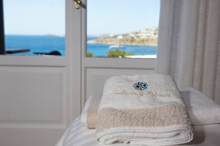 Seethroughmykonos,Superior Suite With Sea View gallery image 5