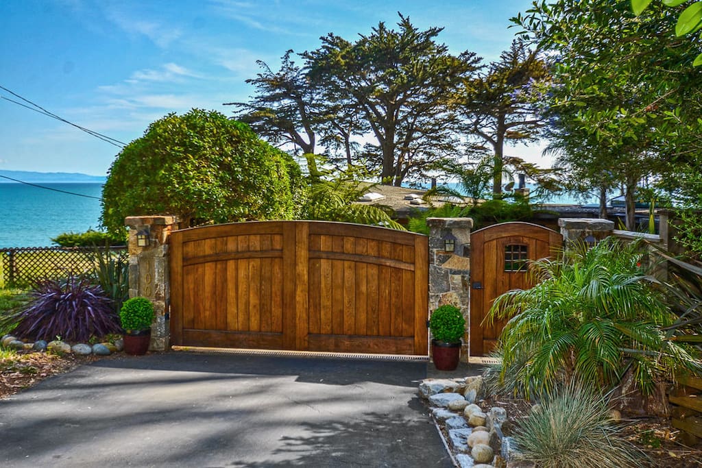 Private, gated, oceanfront proprety