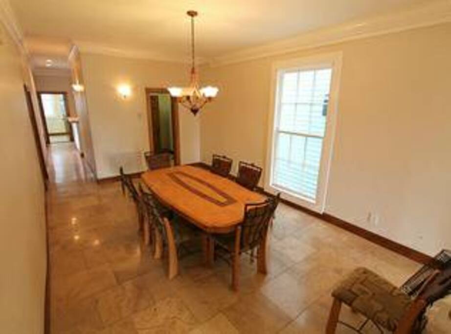 Dining Area, Common