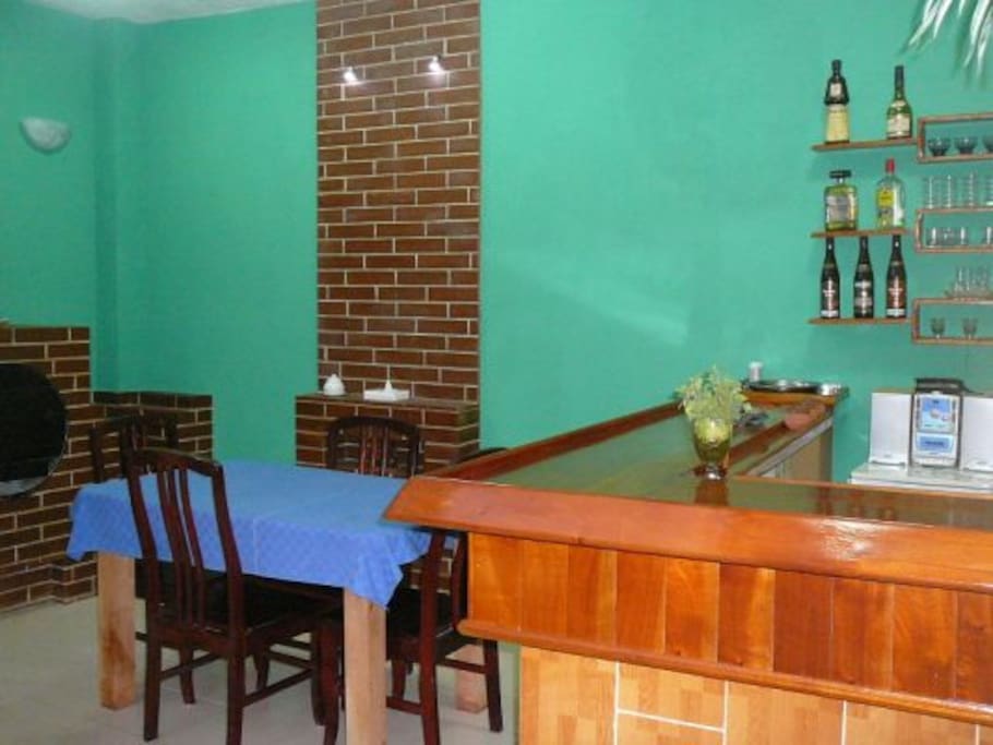 Dining Room 1-1