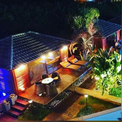 Bungalow in four seasons Halat- Hotel & Resort