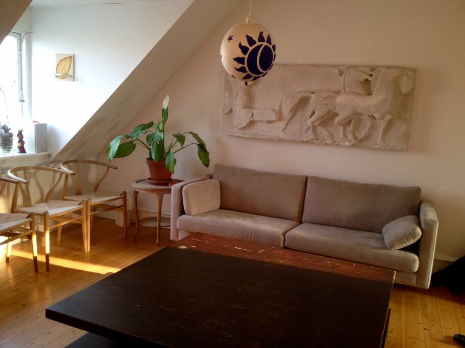 Beautiful light at the living room