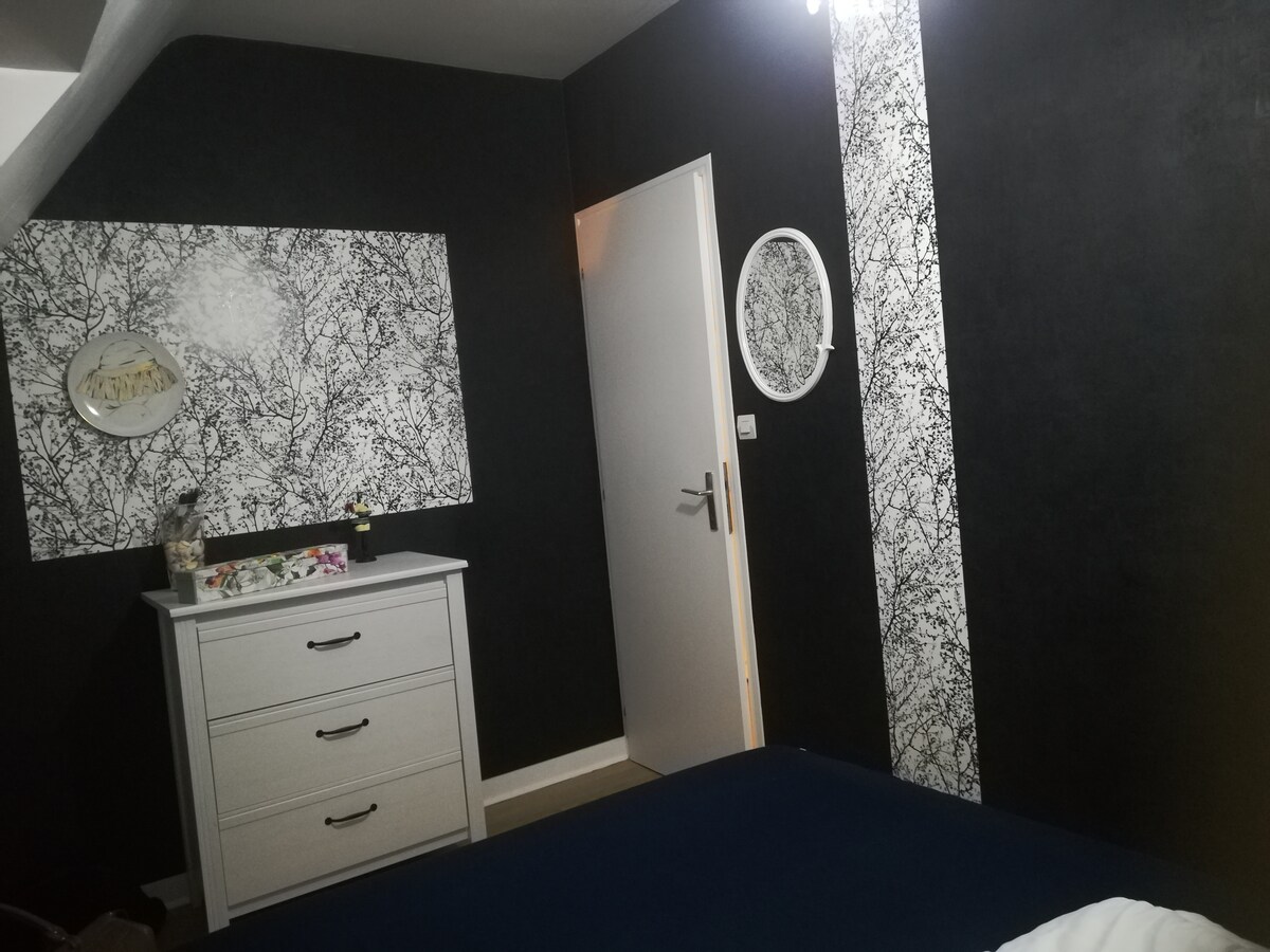 غرفة النوم 2