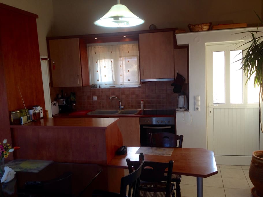 Kitchen Dining Room Area