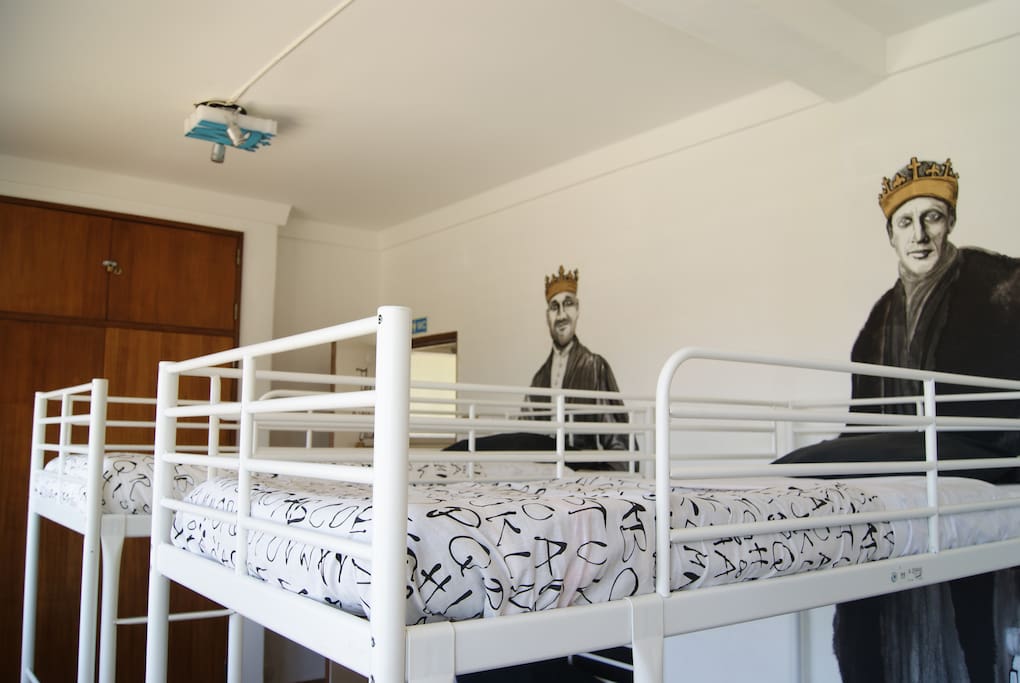 6 Bed Dorm - Kings Room