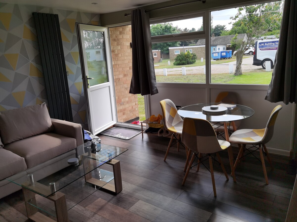 Top performing Airbnb: 107 Headwards Retreat in Hemsby