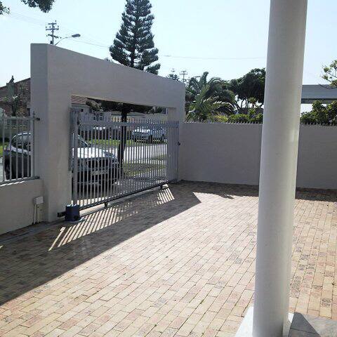 Idyllic, Spacious, Warm Home gallery image 4