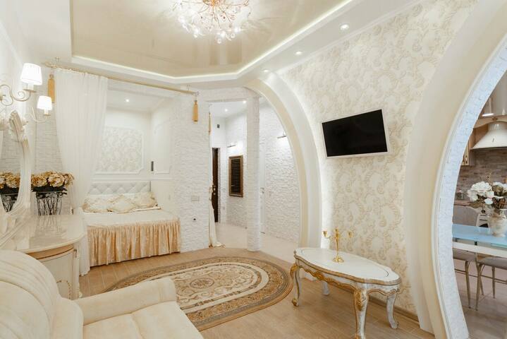 Жемчужина Барокко АРКАДИЯ студия 2 минуты до моря