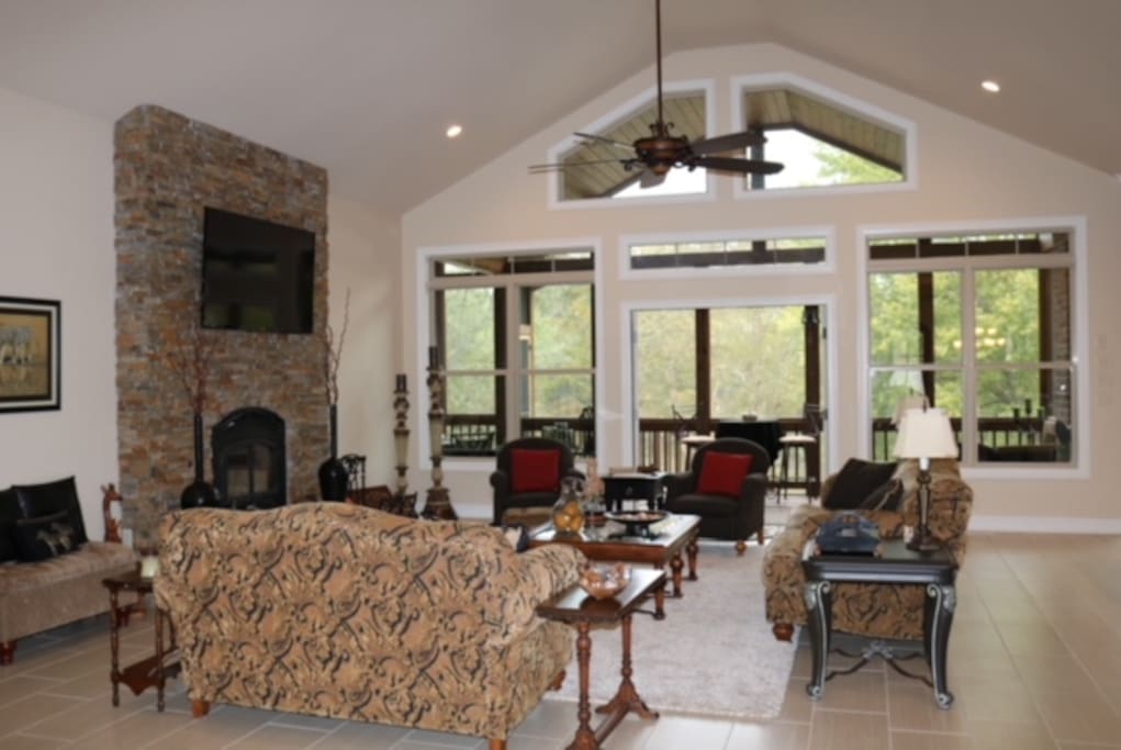 Large common rooms for the guest to gather and enjoy the spacious comfortable surroundings. In the winter, a fireplace invites guest to chase the chills away. In other seasons, a screened-in porch beckons.