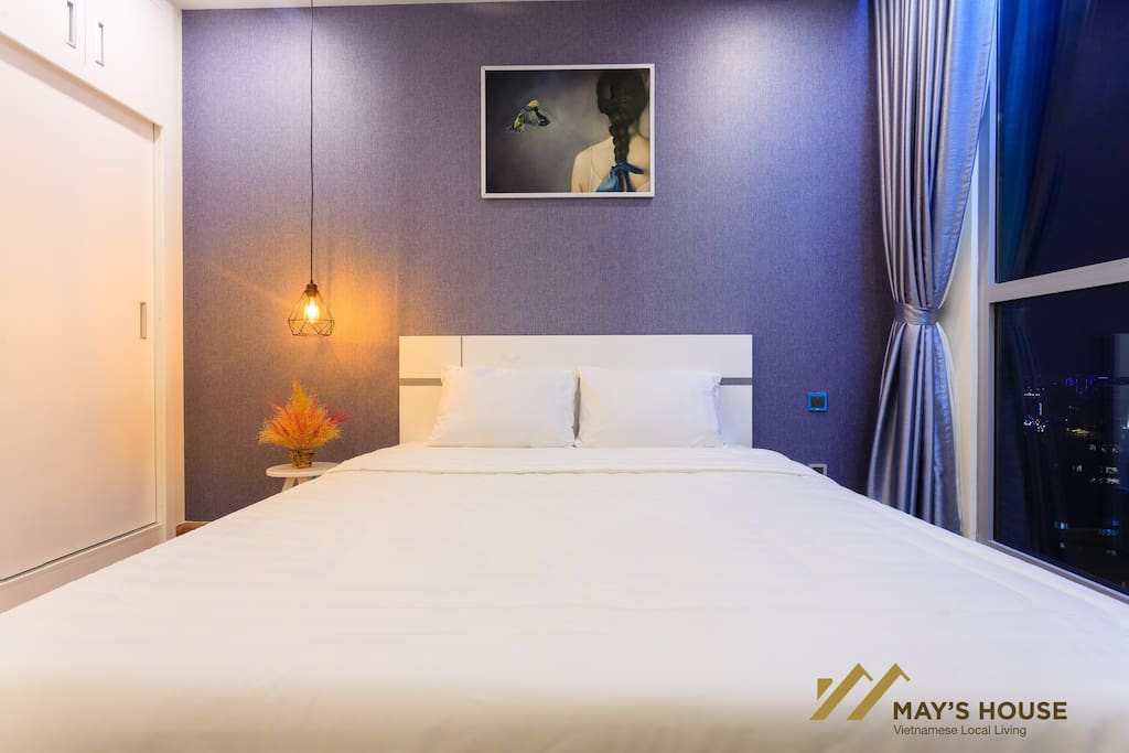 Bedroom with E-Glass Window