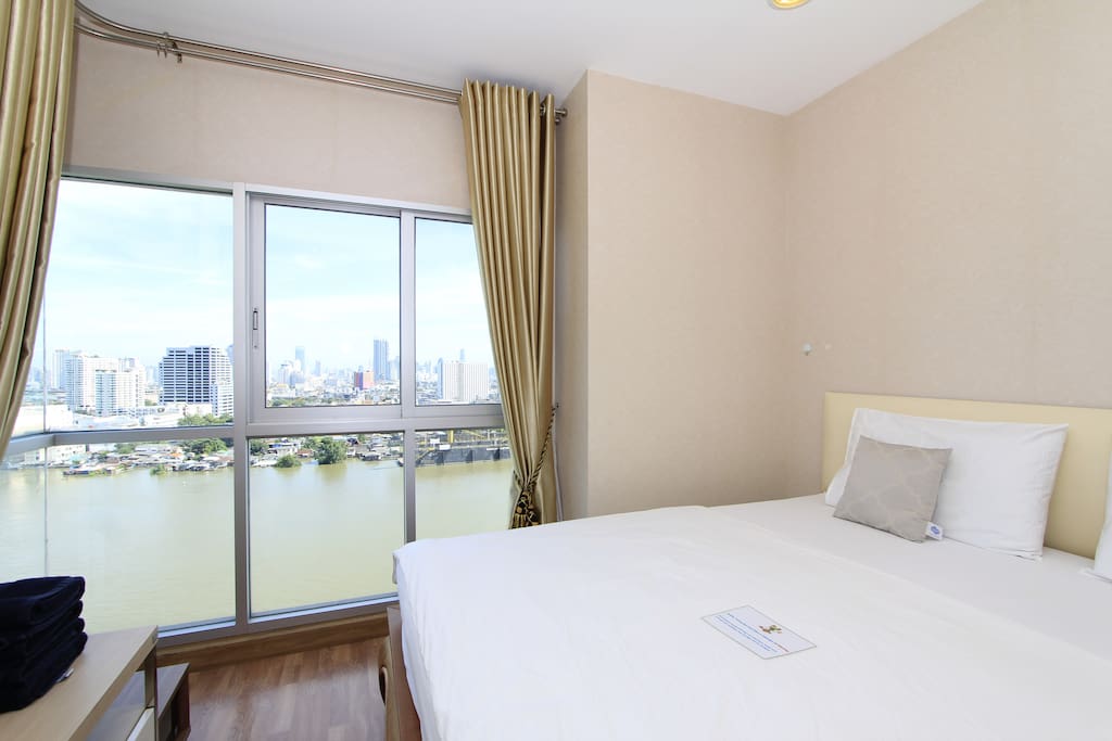 Indulged Curve of Chao Phraya River from your own bed
