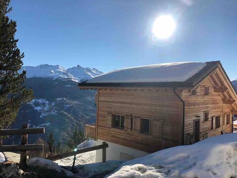 Luxury 4 bed/4 bath Chalet in Thyon Les Collons