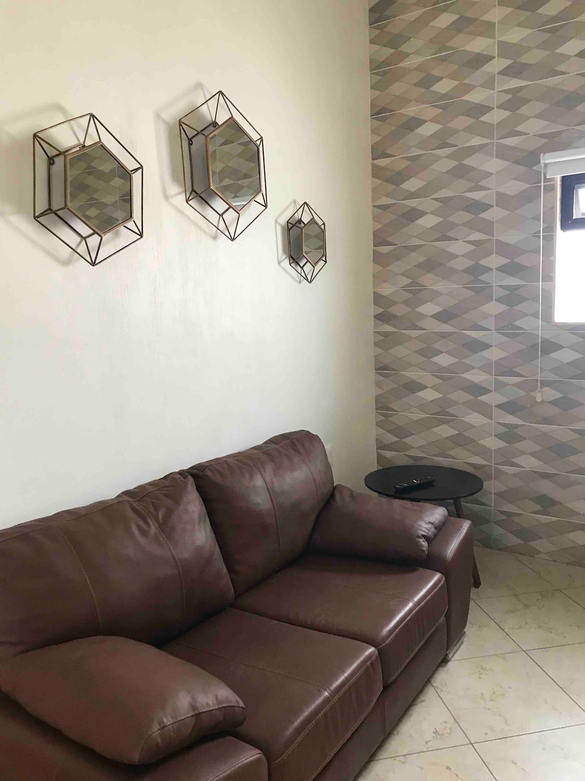 Airbnb con mejor rendimiento: APARTMENT B: THE CENTRAL HIDALGO WITH OUTDOOR TERRACE en Chapala