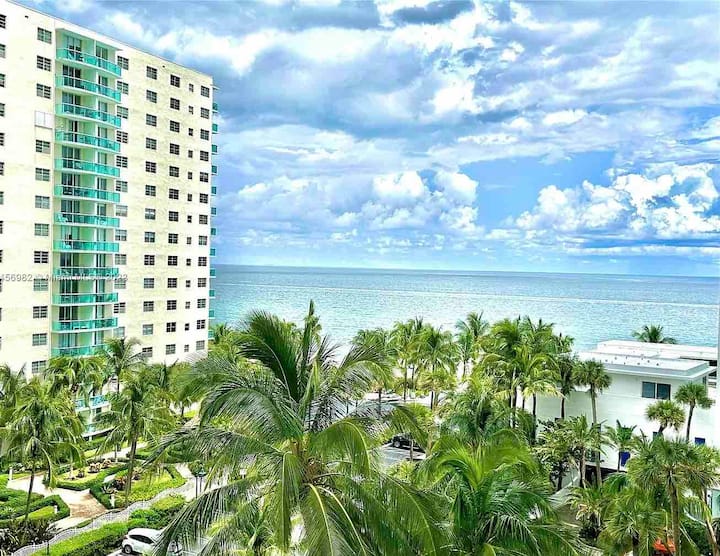 Luxury Condo With Ocean View - Hollywood Beach - 데이비