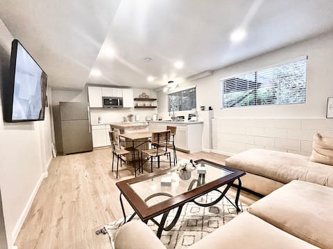 Adorable 1-bedroom guest house