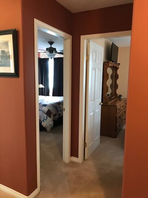 Entry to 2 Bedrooms