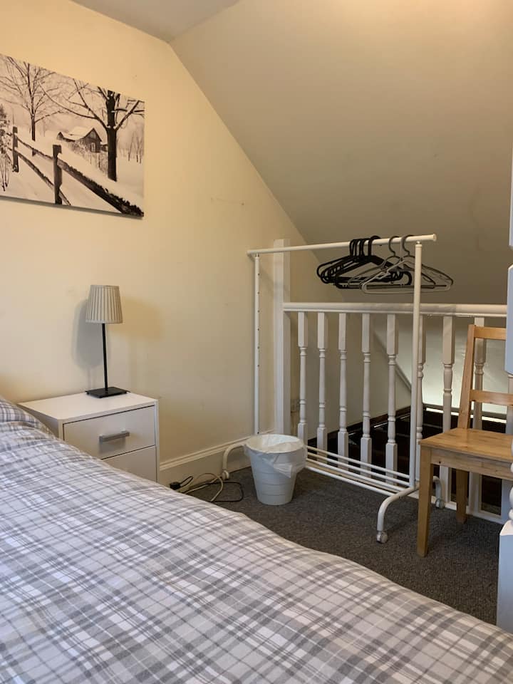 საძინებელი 2