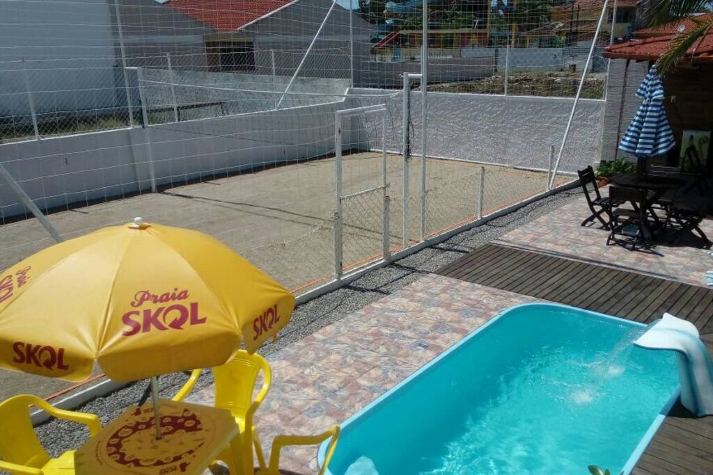Quadra de Volei, Piscina...