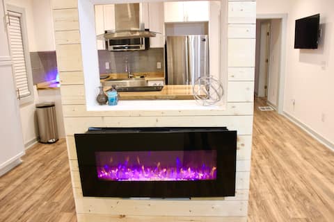Successful Airbnb property: ECLECTIC & RENOVATED - Perfect for EVERYTHING ATL! in Oakland City