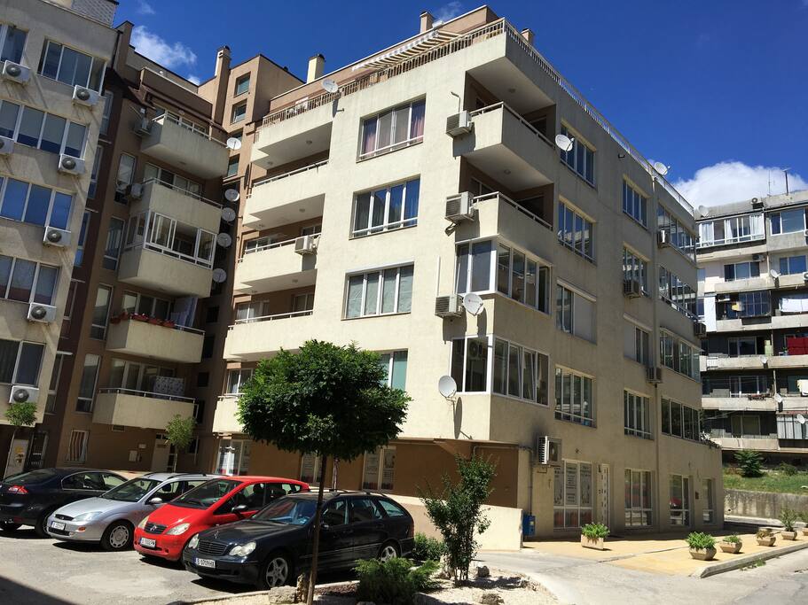building front